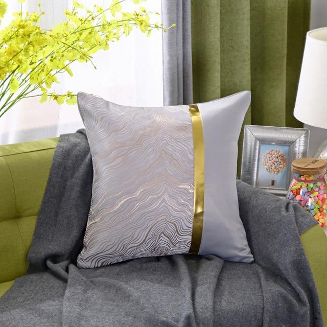 housse de coussin soie gris clair