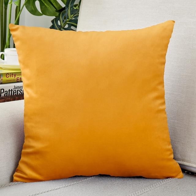 housse coussin velours jaune pastel
