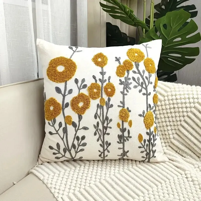 coussin fleuri design