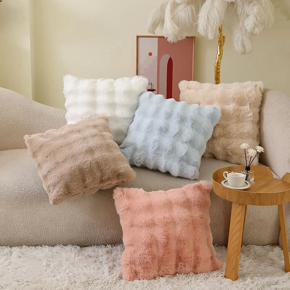 coussin carré en peluche pour canapé