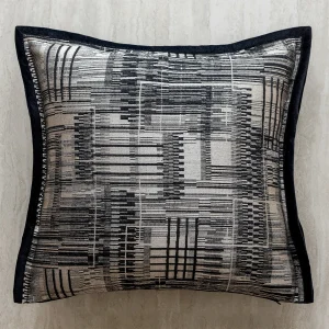 housse de coussin noir et blanc